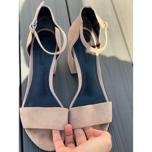 Alexander Wang Abby Sandal in nude/peachy tan
